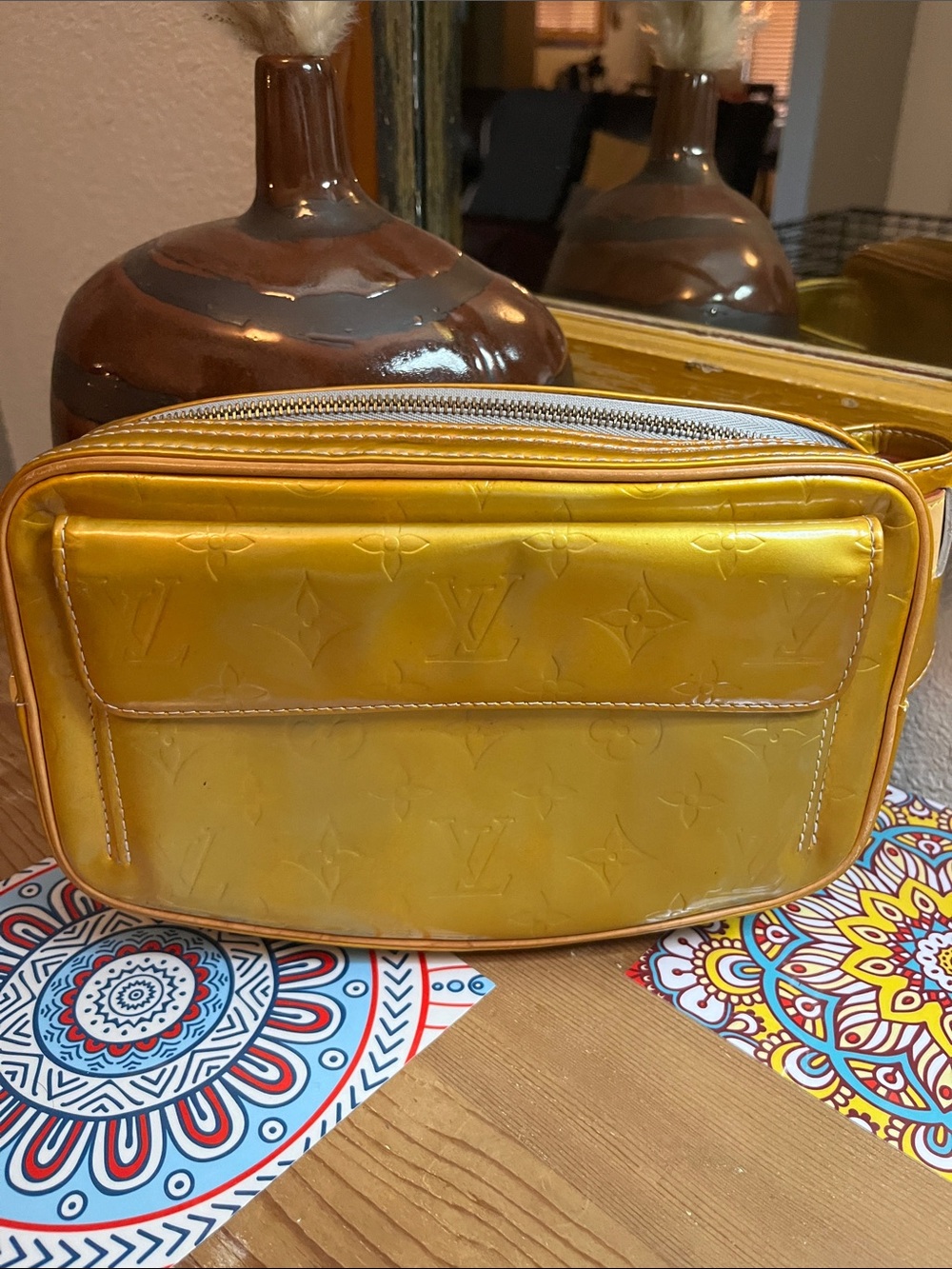 Louis Vuitton Yellow Vernis Monogram Crossbody Bag with Natural Leather Strap - Picture 5 of 13